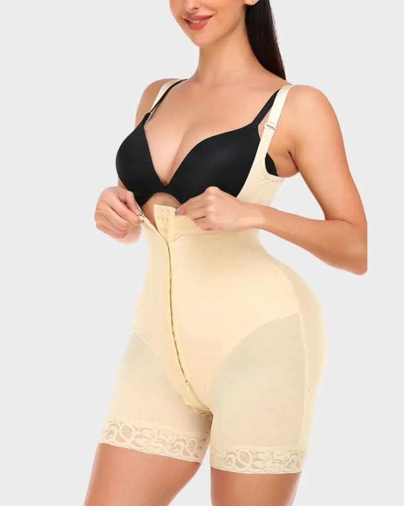 מכנסונים מעצבי מותניים באורך חצי ירך